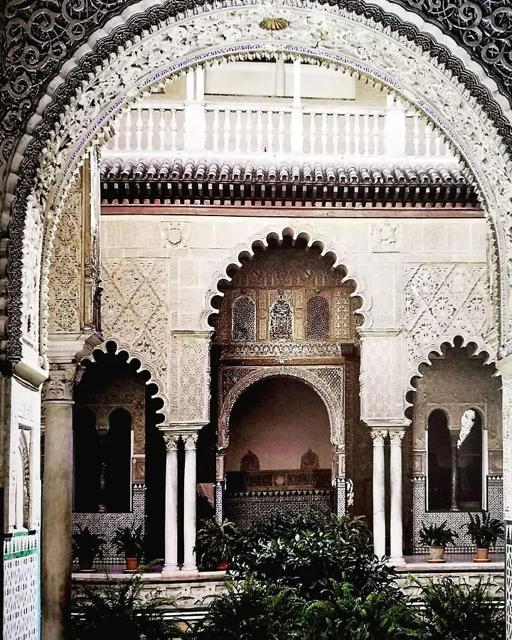 Anna - Triana Apartment Seville
