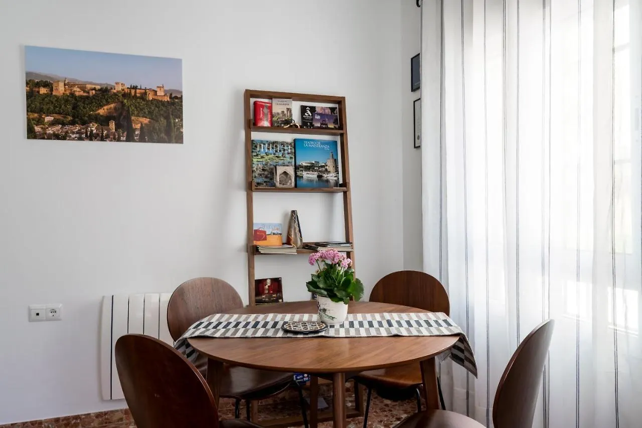 Anna - Triana Apartment Seville Spain