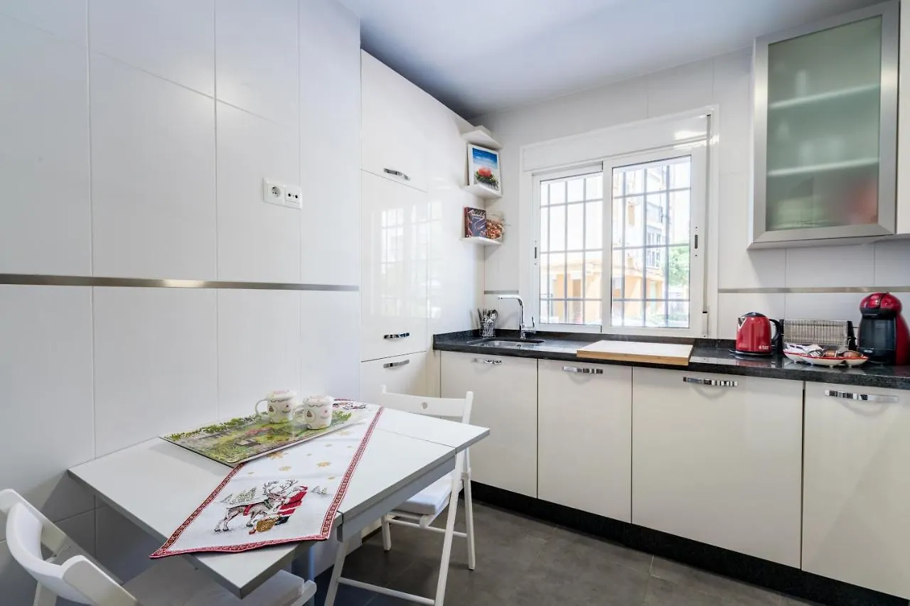 Anna - Triana Apartment Seville