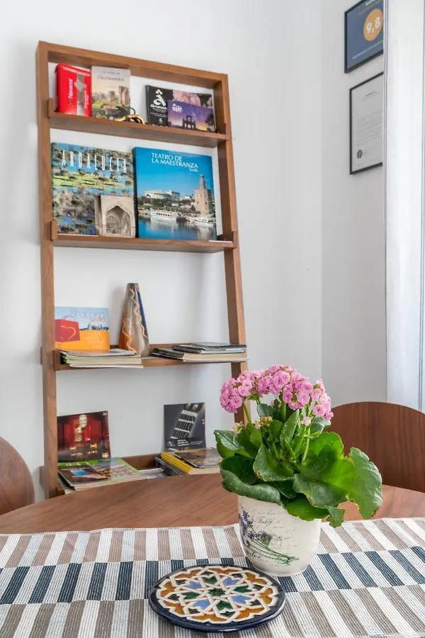 Anna - Triana Apartment Seville Spain