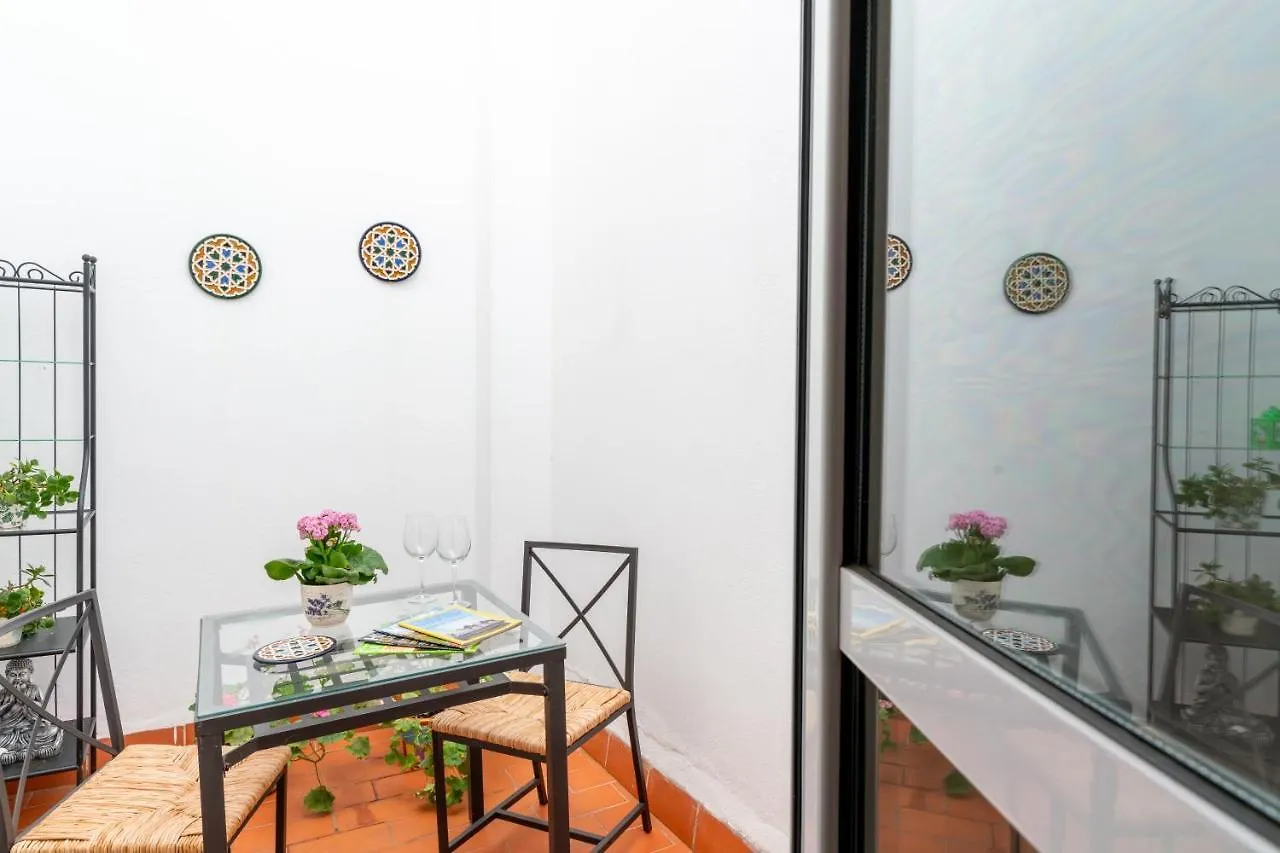 Anna - Triana Apartment Seville
